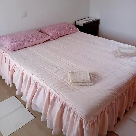 Apartma Brdonka Dobrovo